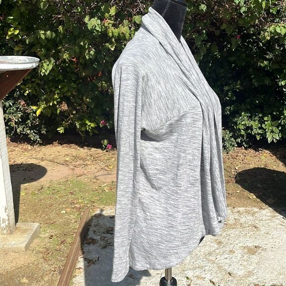 Athleta Grey Open Front Cardigan Sweater Women’s Size Medium Petite Lightweight - Picture 6 of 7